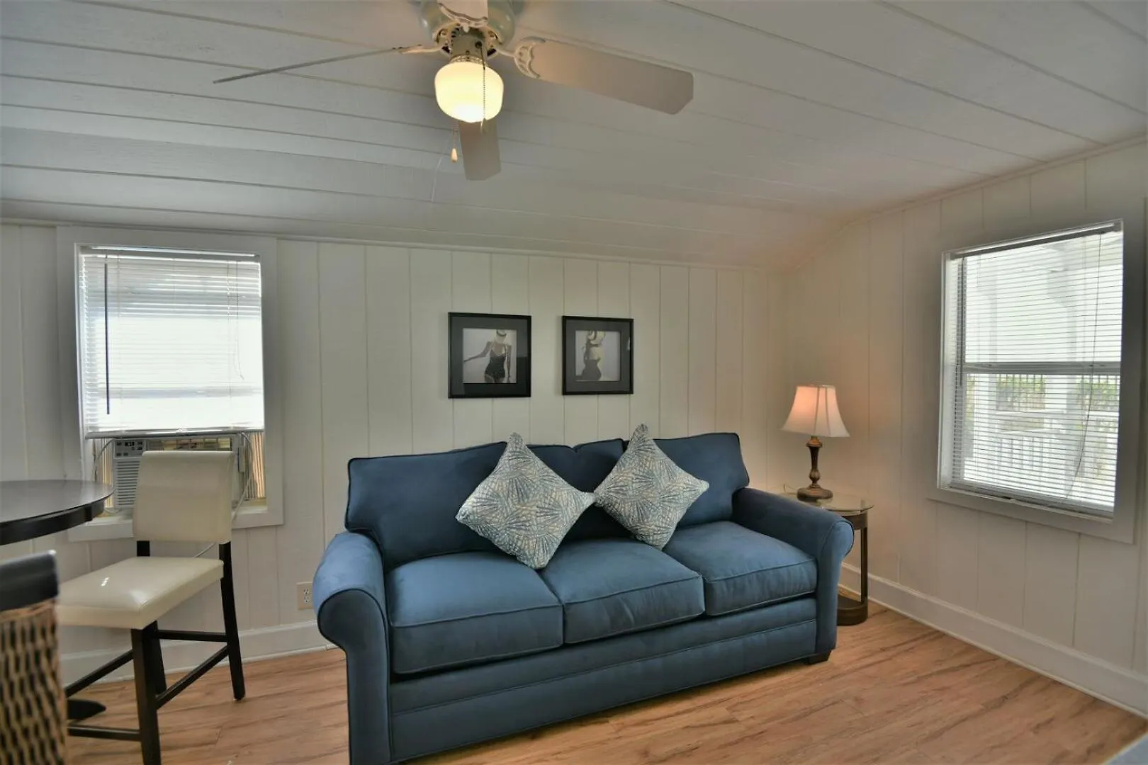 Charming Beach Steps To Siesta Beach And Village Shops And Restaurants Sarasota