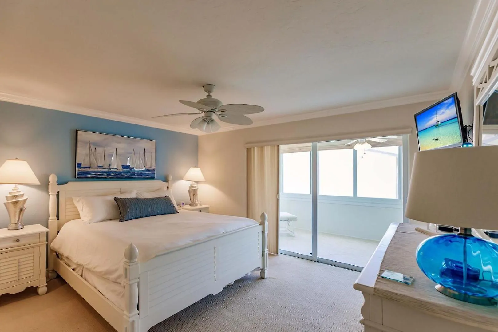 1125-201 Immerse Yourself In Luxury *