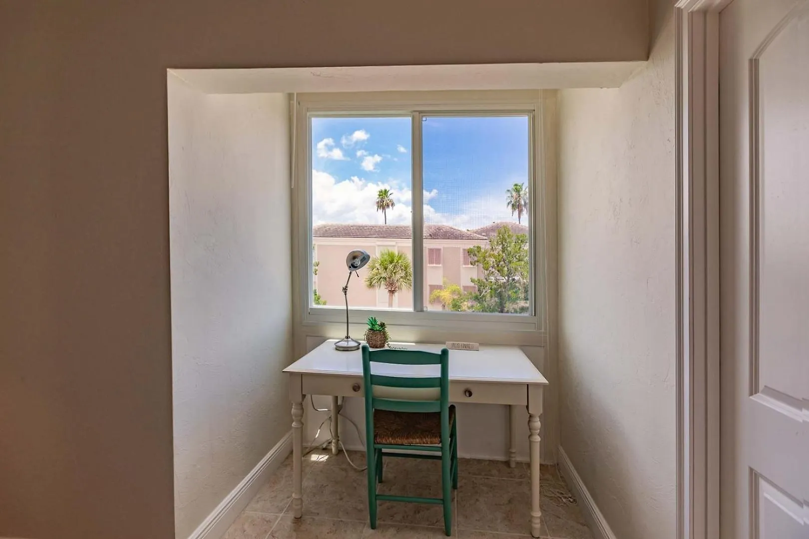 1125-201 Immerse Yourself In Luxury Holiday home Sarasota