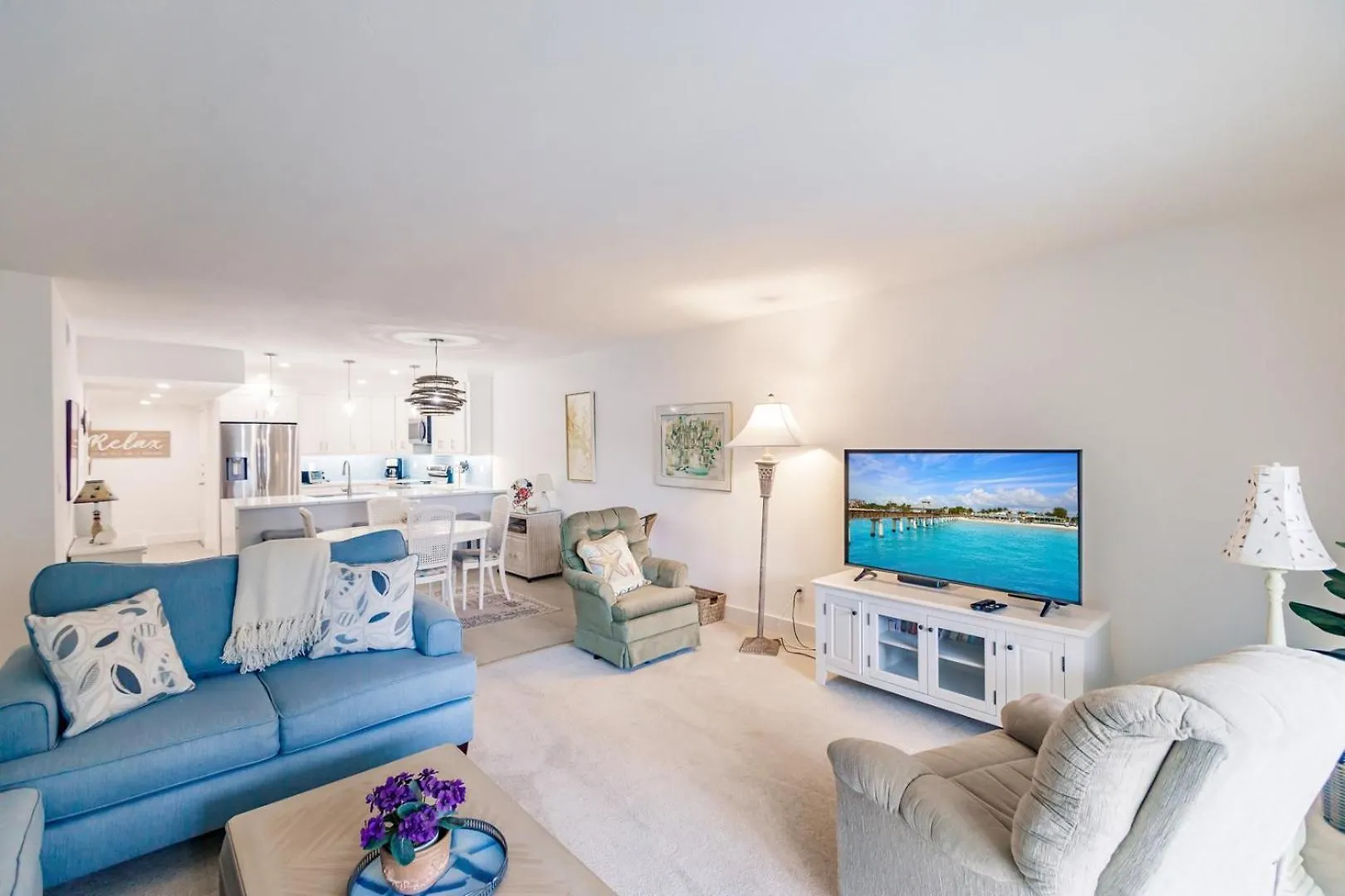 1055-207 Relax With A Picturesque Pond View