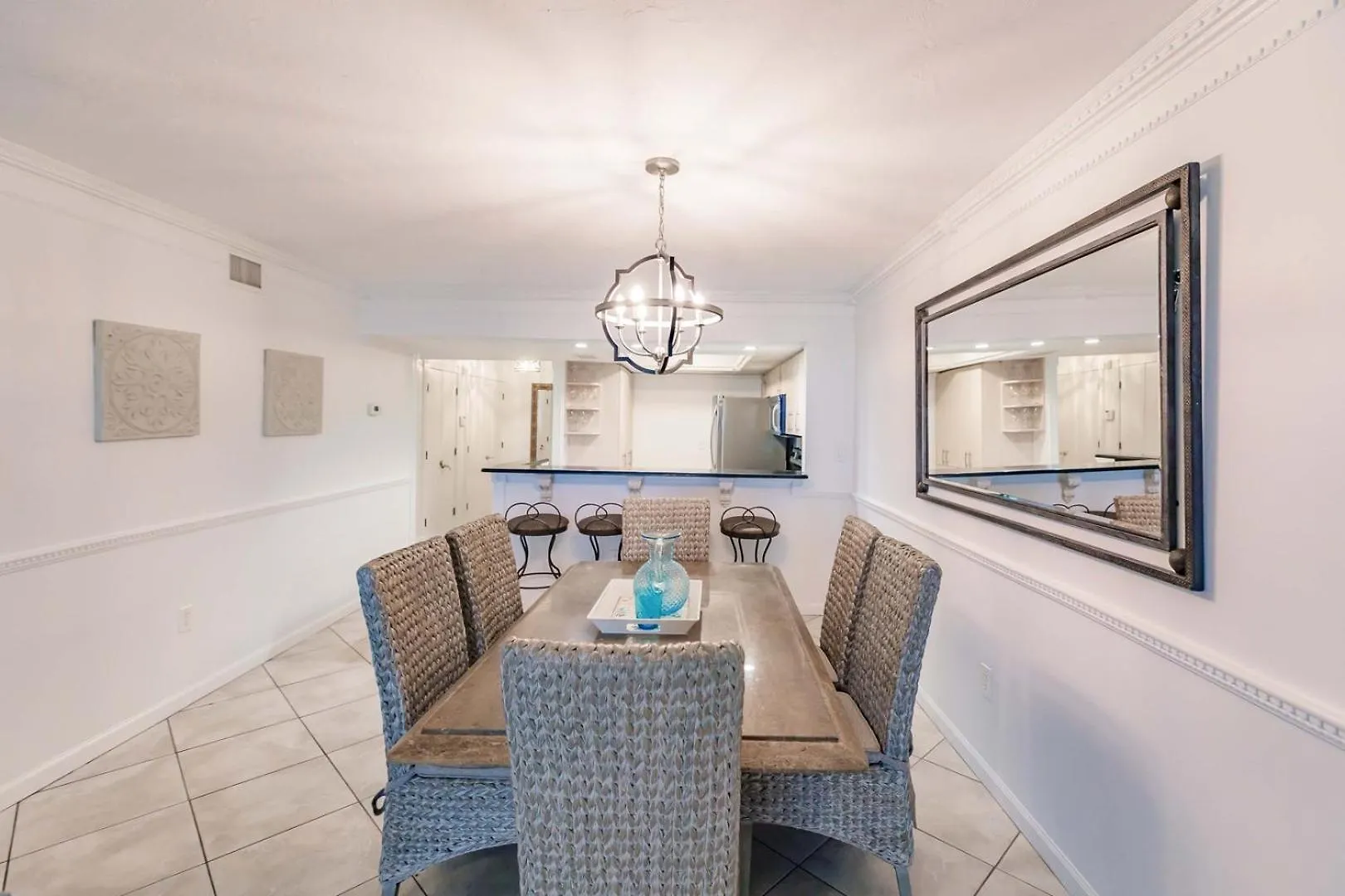 1200-607 Enjoy Relaxing Bayfront Bliss