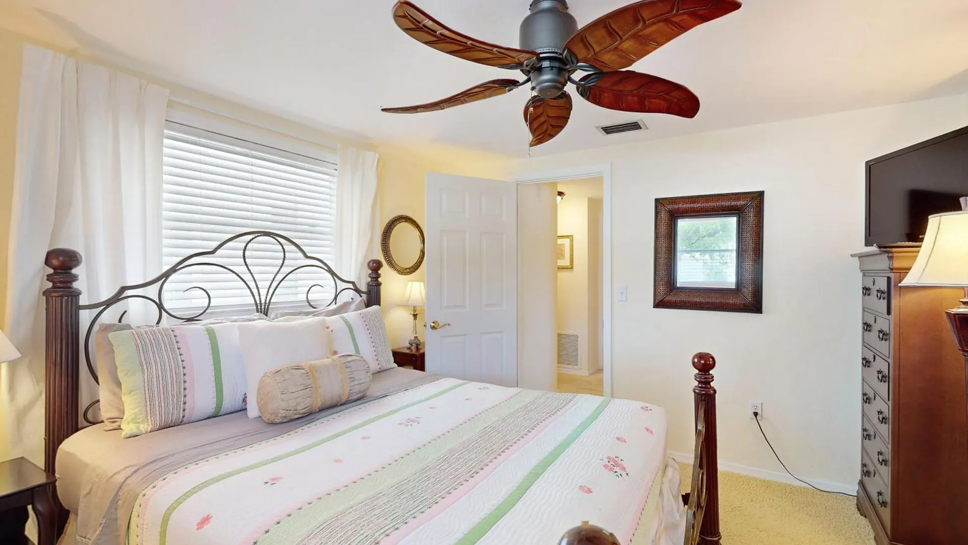 Holiday home Gulf Gate Getaway *