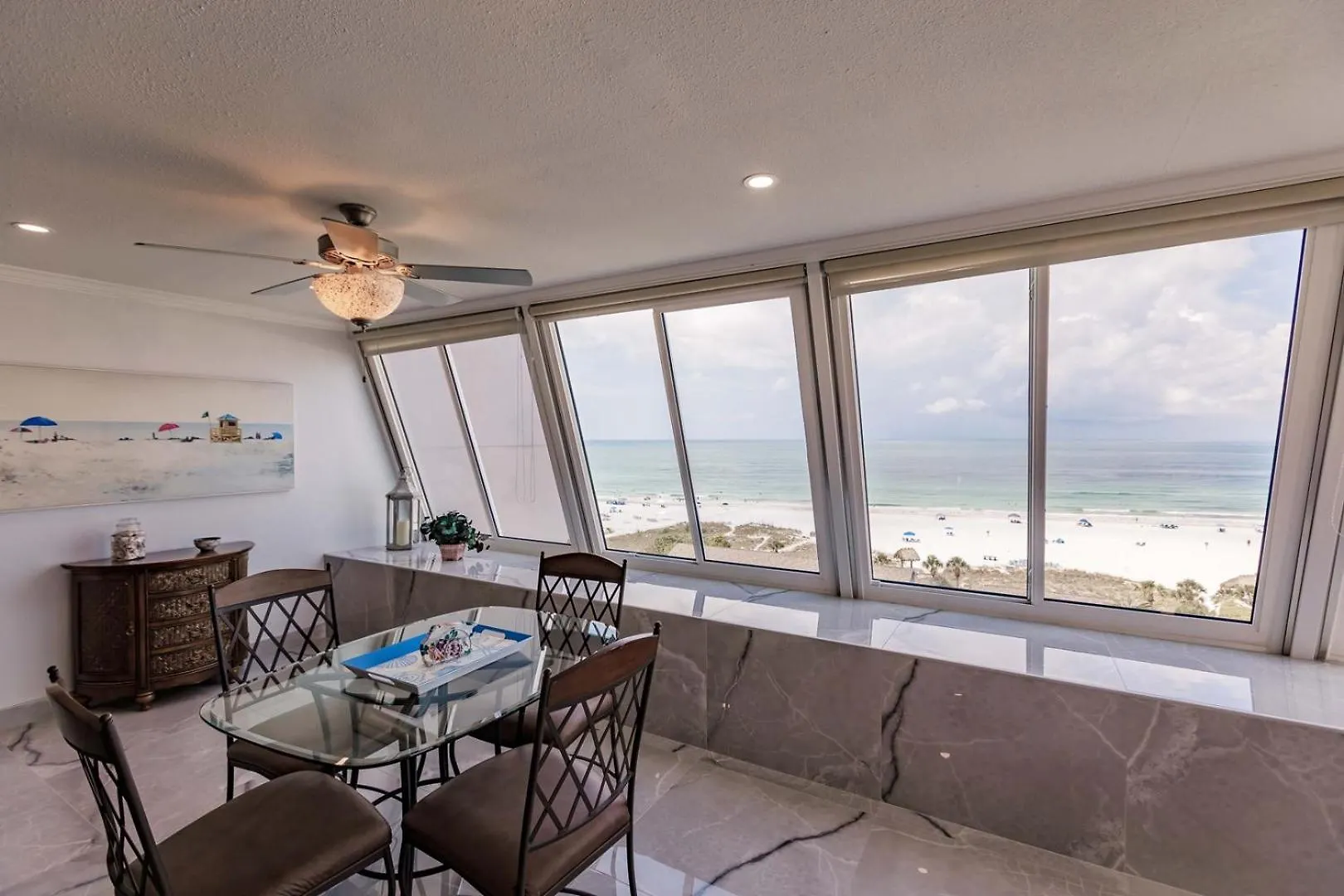 1055-803 Stunning View Oasis *