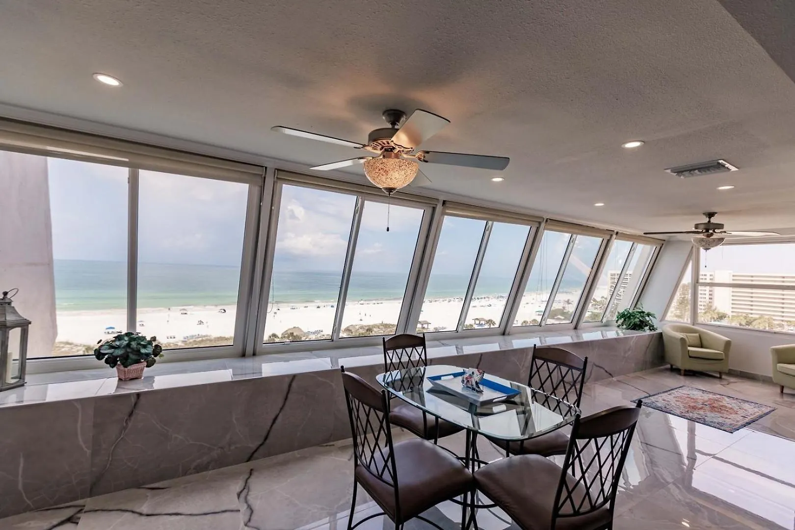 1055-803 Stunning View Oasis Holiday home *