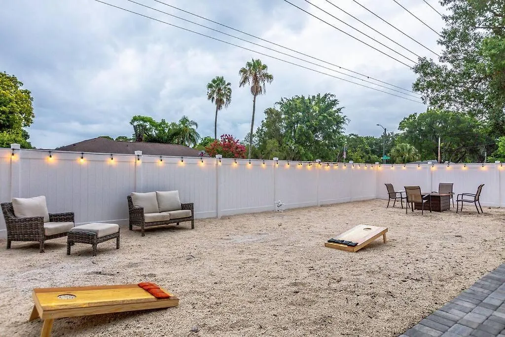 Holiday home Cozy House Next To Siesta Key *
