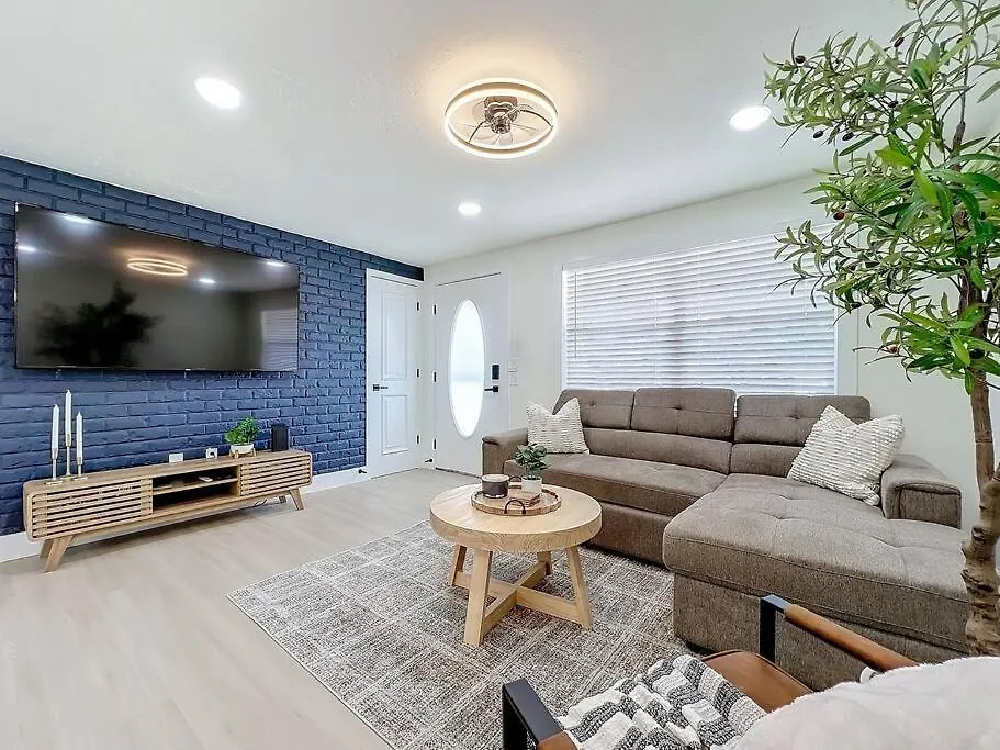 Poolside Paradise Near Siesta Key Holiday home Sarasota