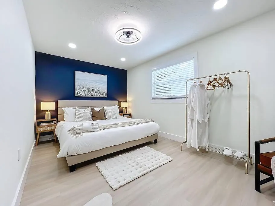 Holiday home Poolside Paradise Near Siesta Key *