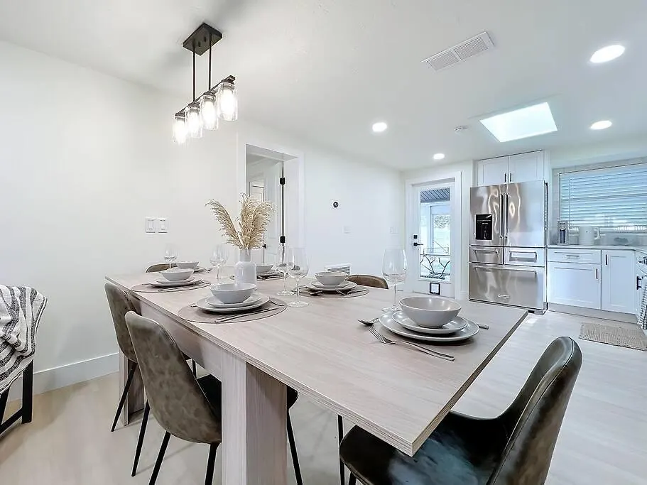 Poolside Paradise Near Siesta Key Holiday home Sarasota