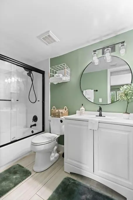 Cute Boho Style Condo,garden, Heated Pool Sarasota