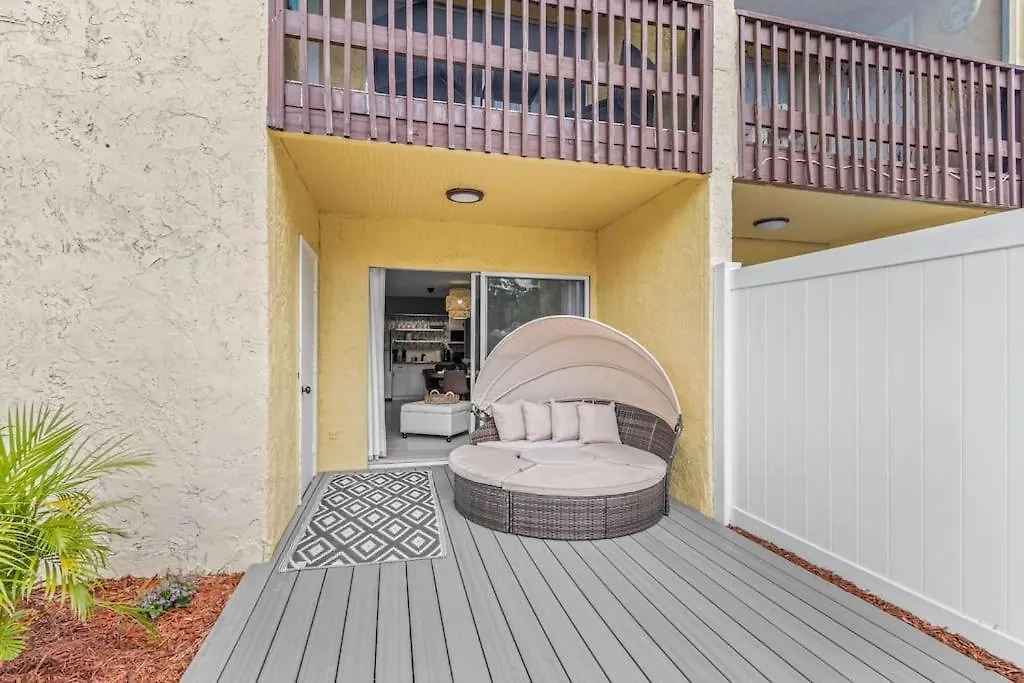 Apartment Cute Boho Style Condo,garden, Heated Pool *
