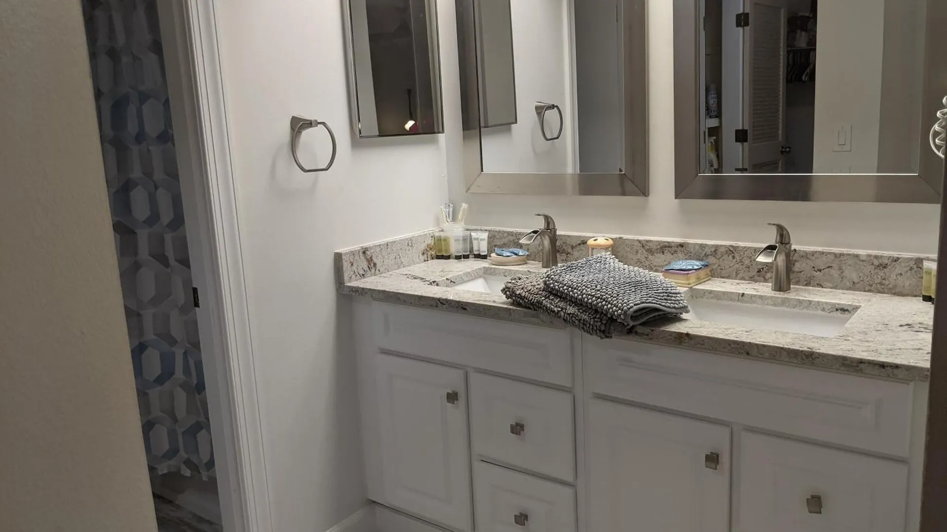 Beautiful 2bedr 2bathr With Pool And Jacuzzi, Close To Siesta Key