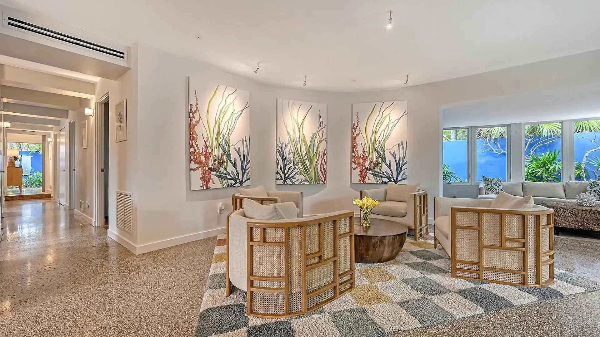 Luxe Oasis - 517 Holiday home