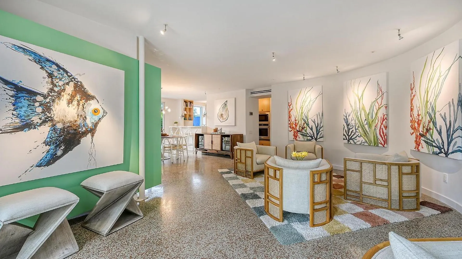 Luxe Oasis - 517 Holiday home