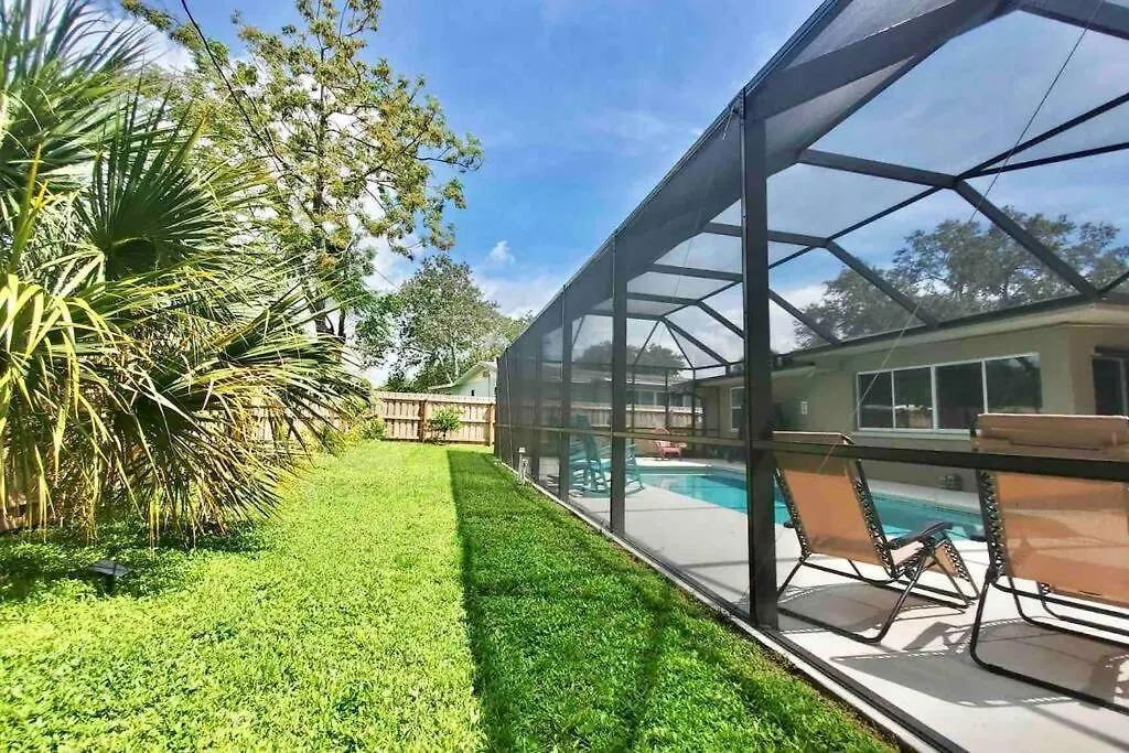 Siesta Key Private Retreat -screened Pool Haven Holiday home