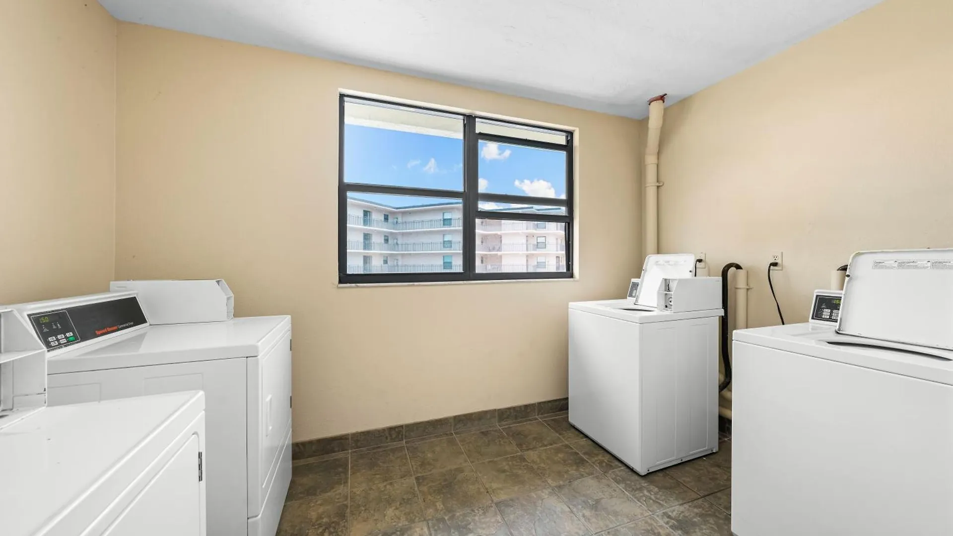 Apartment Sea Shell *