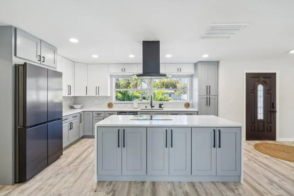 Coastal Comfort Getaway In The Heart Of Srq Holiday home Sarasota