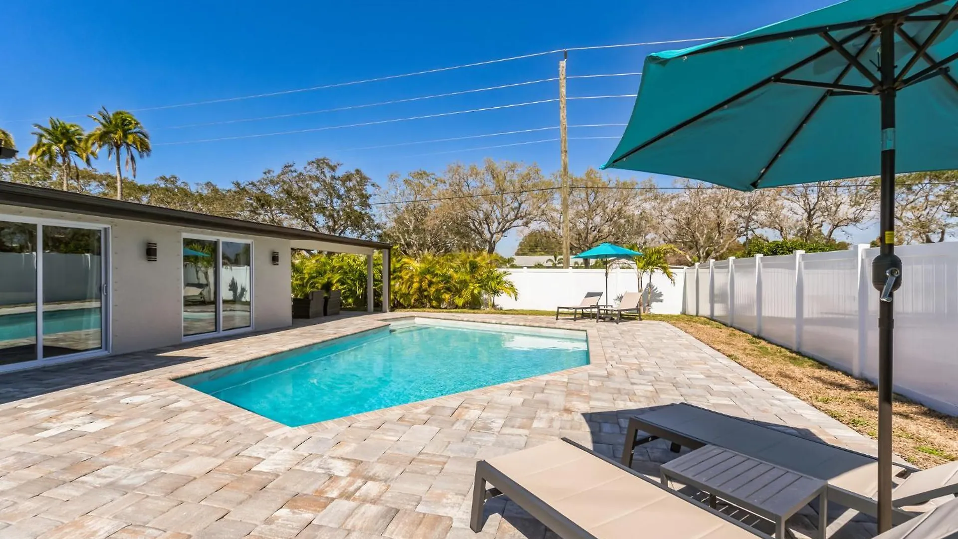 Coastal Comfort Getaway In The Heart Of Srq * Sarasota
