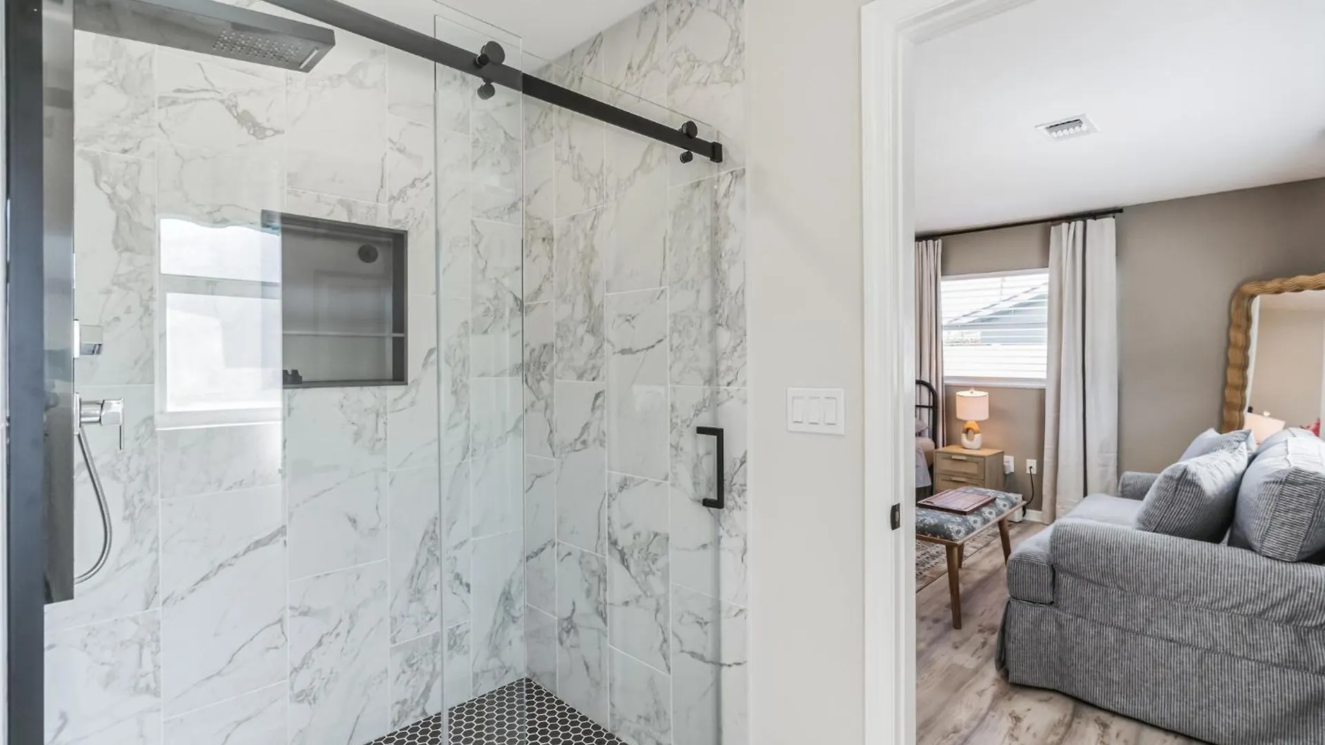 Holiday home Coastal Comfort Getaway In The Heart Of Srq