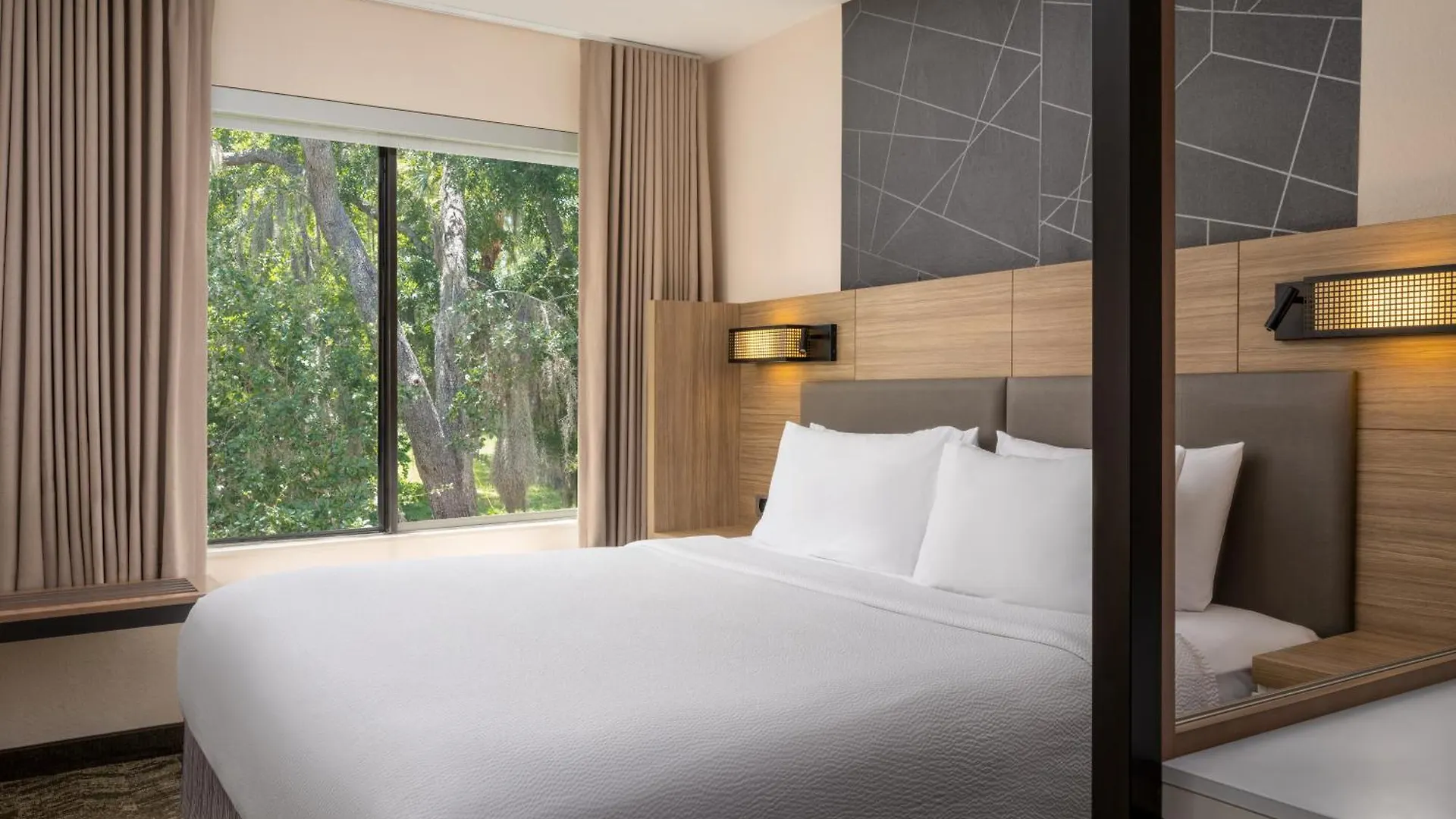 Springhill Bradenton Hotel