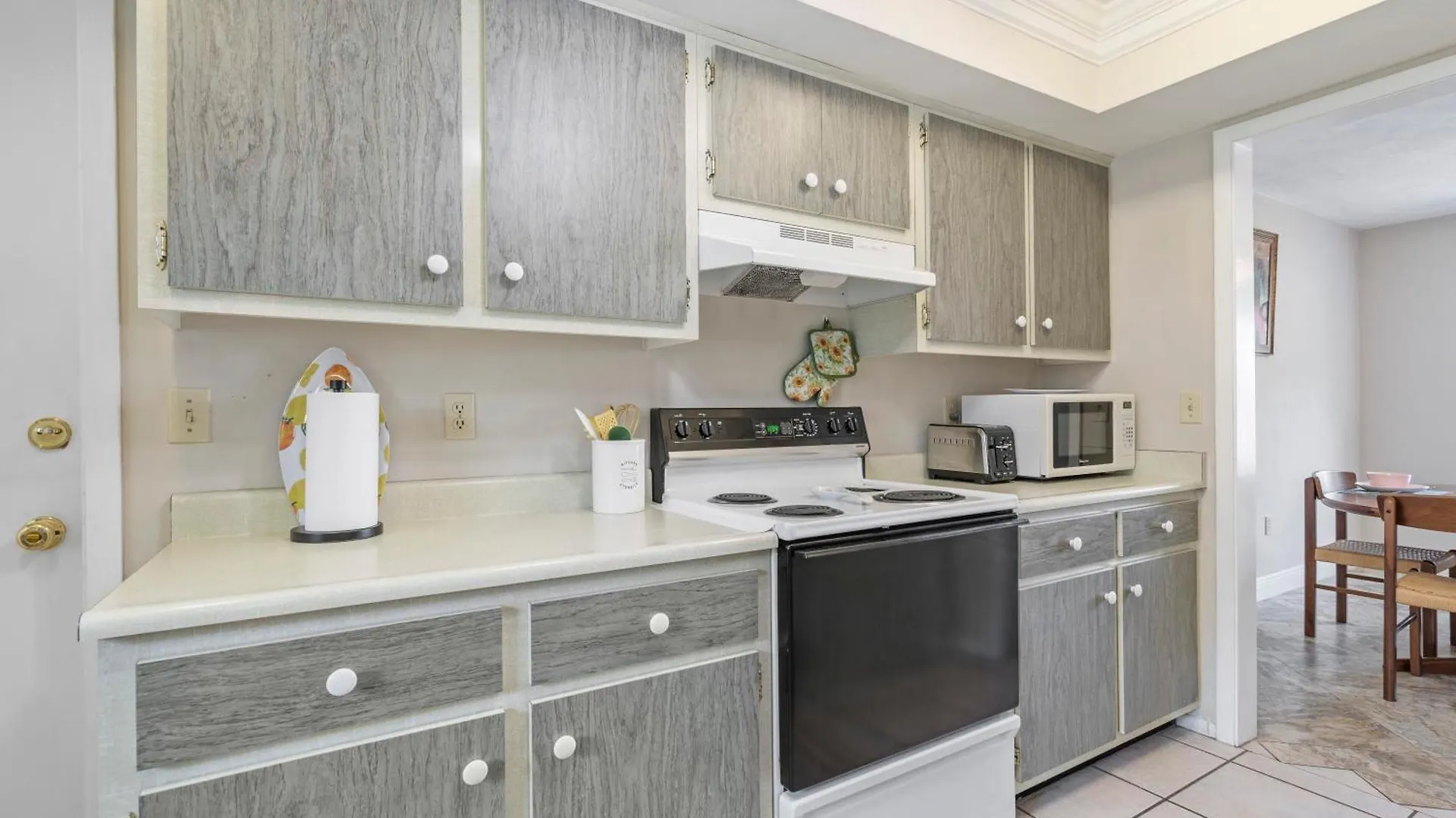 Holiday home Sunny With Lanai And Garage, Only 4 Miles From Siesta Key
