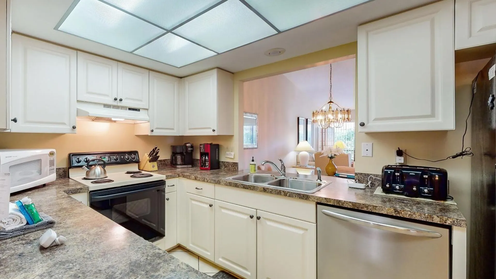 Village Des Pins - Pinetree #207 Apartment Sarasota