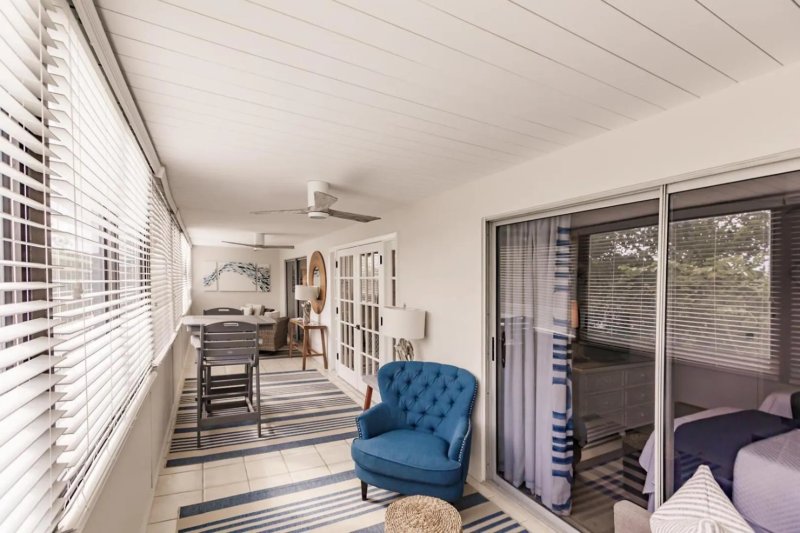 Holiday home 1055-206 High-rise Luxury 75 Yards From The Shore