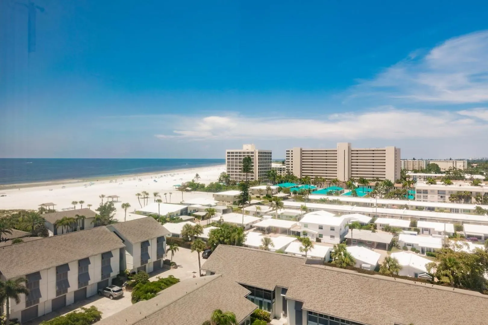 1055-805 8th Floor With Abundant Light Holiday home