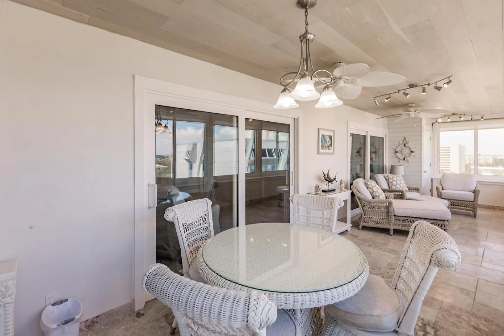 Holiday home 1055-805 8th Floor With Abundant Light Sarasota