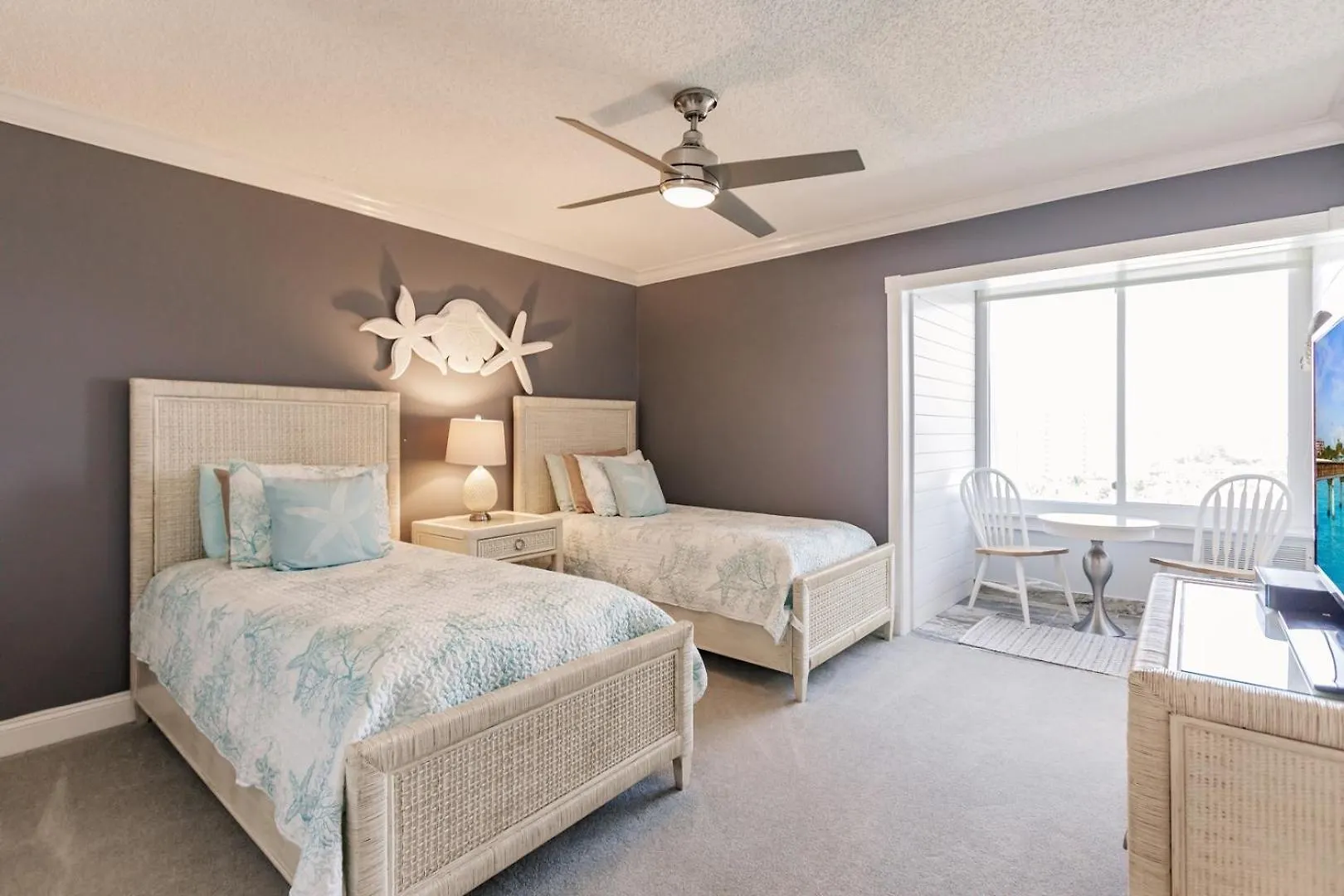 1055-805 8th Floor With Abundant Light Holiday home