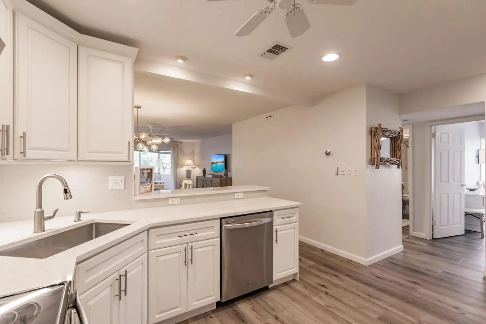 Holiday home 1200-303 Bay-side Garden Views Await Sarasota