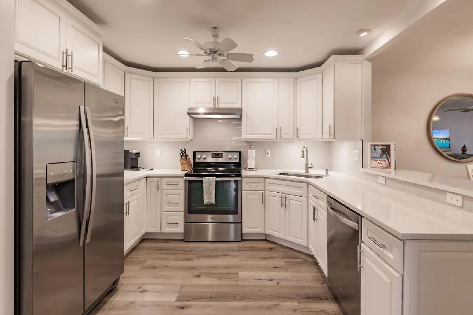 1200-303 Bay-side Garden Views Await Sarasota