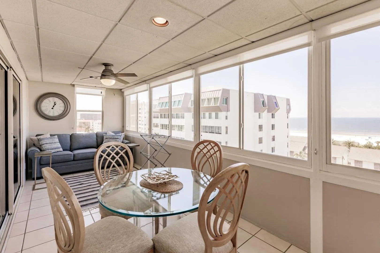 1080-705 Elevated View Living Holiday home Sarasota