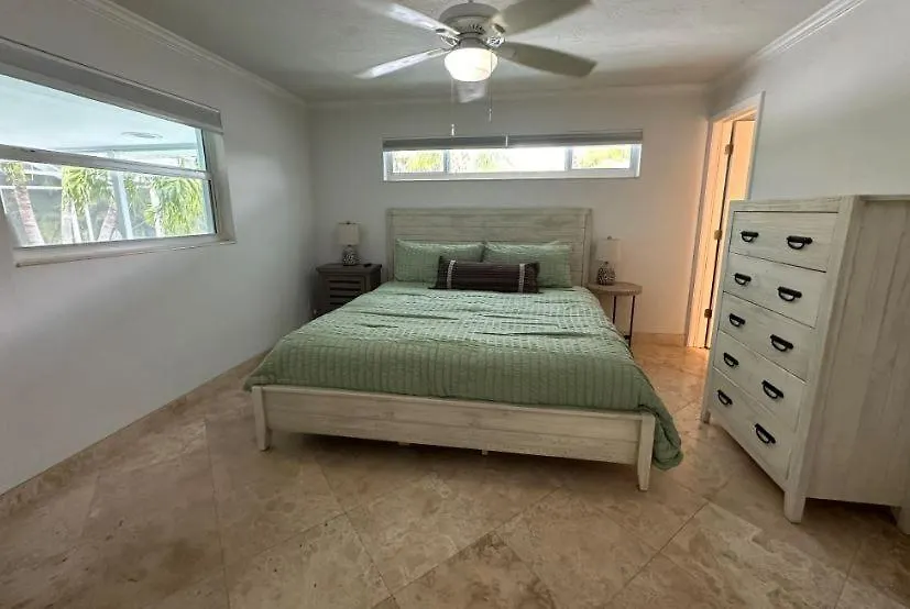 Phillipi Creek House With Boat Dock And Pool Holiday home Sarasota