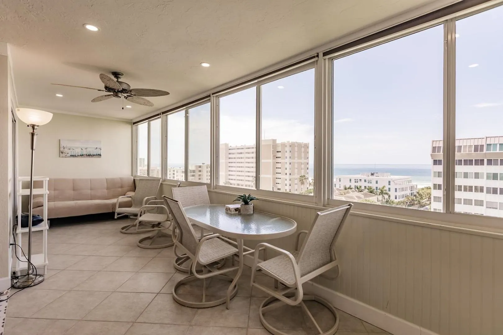 1125-702 Embrace Stunning Views Holiday home