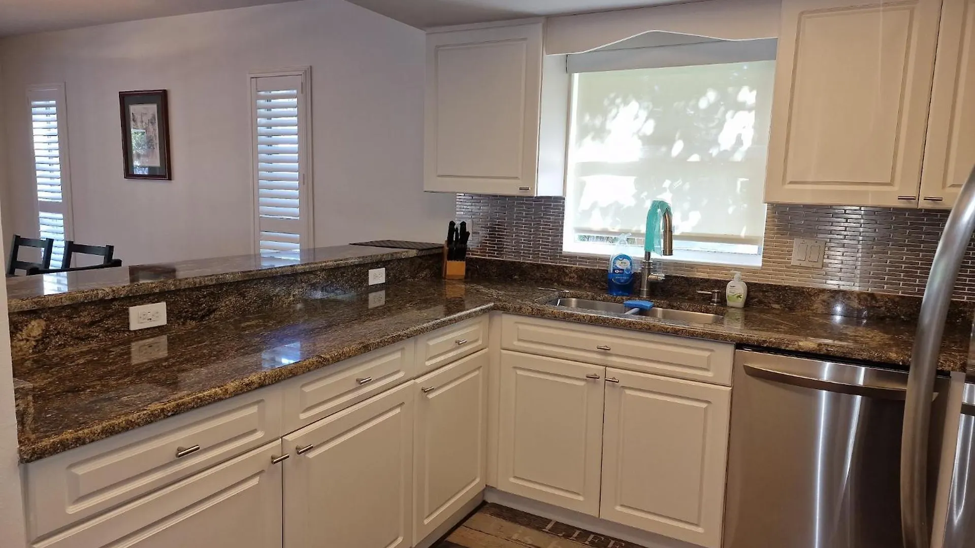 Comfortable Home, Heated Salt-cell Pool, 10 Min To Holiday home *