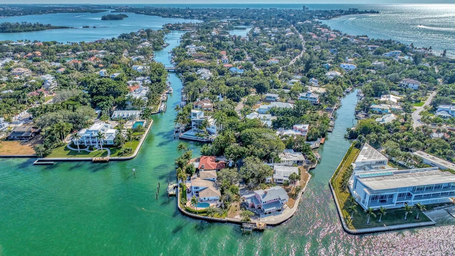 Holiday home Your Personal Resort-7br, Pool, Tennis, Boating & Sarasota