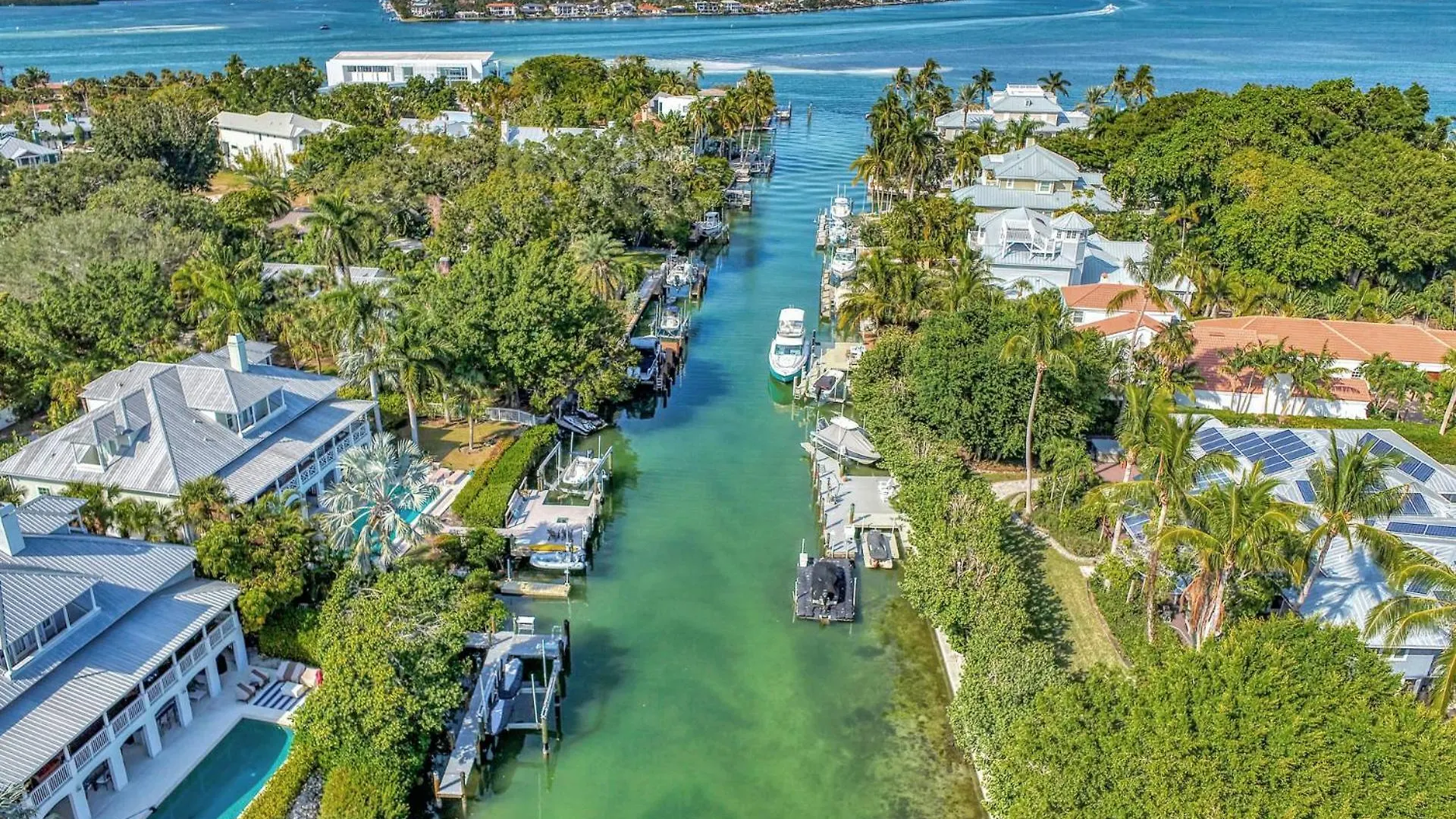 Your Personal Resort-7br, Pool, Tennis, Boating &
