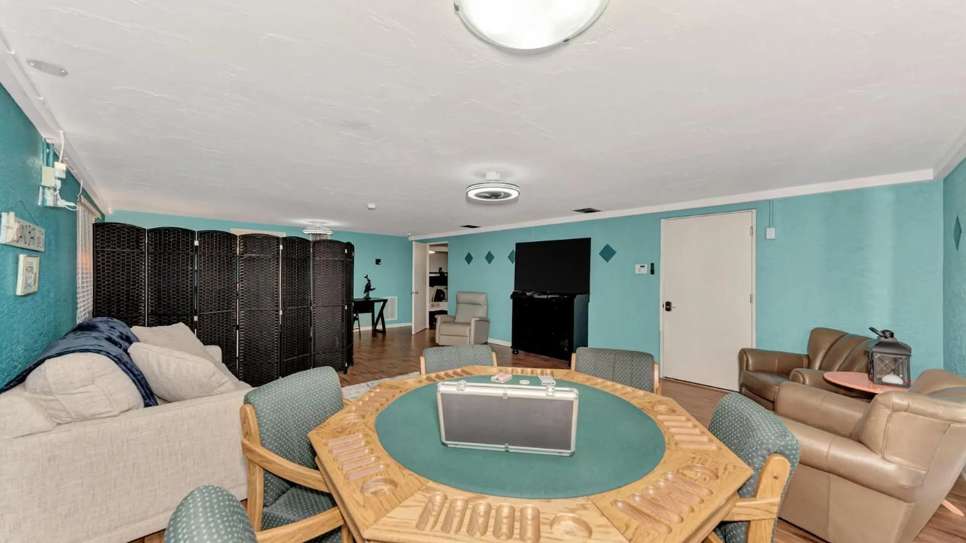 Your Personal Resort-7br, Pool, Tennis, Boating &