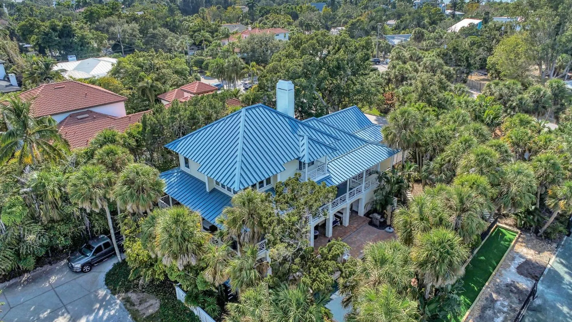 Your Personal Resort-7br, Pool, Tennis, Boating & Holiday home Sarasota