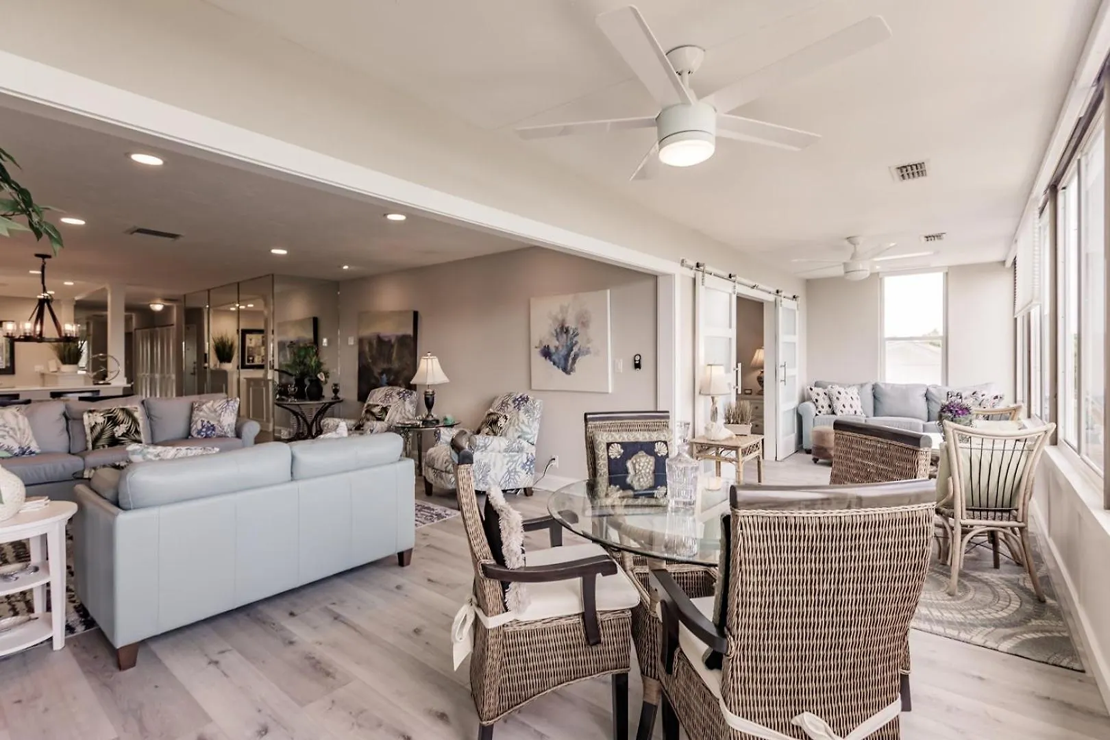 1255-305 Picturesque Garden Views Sarasota