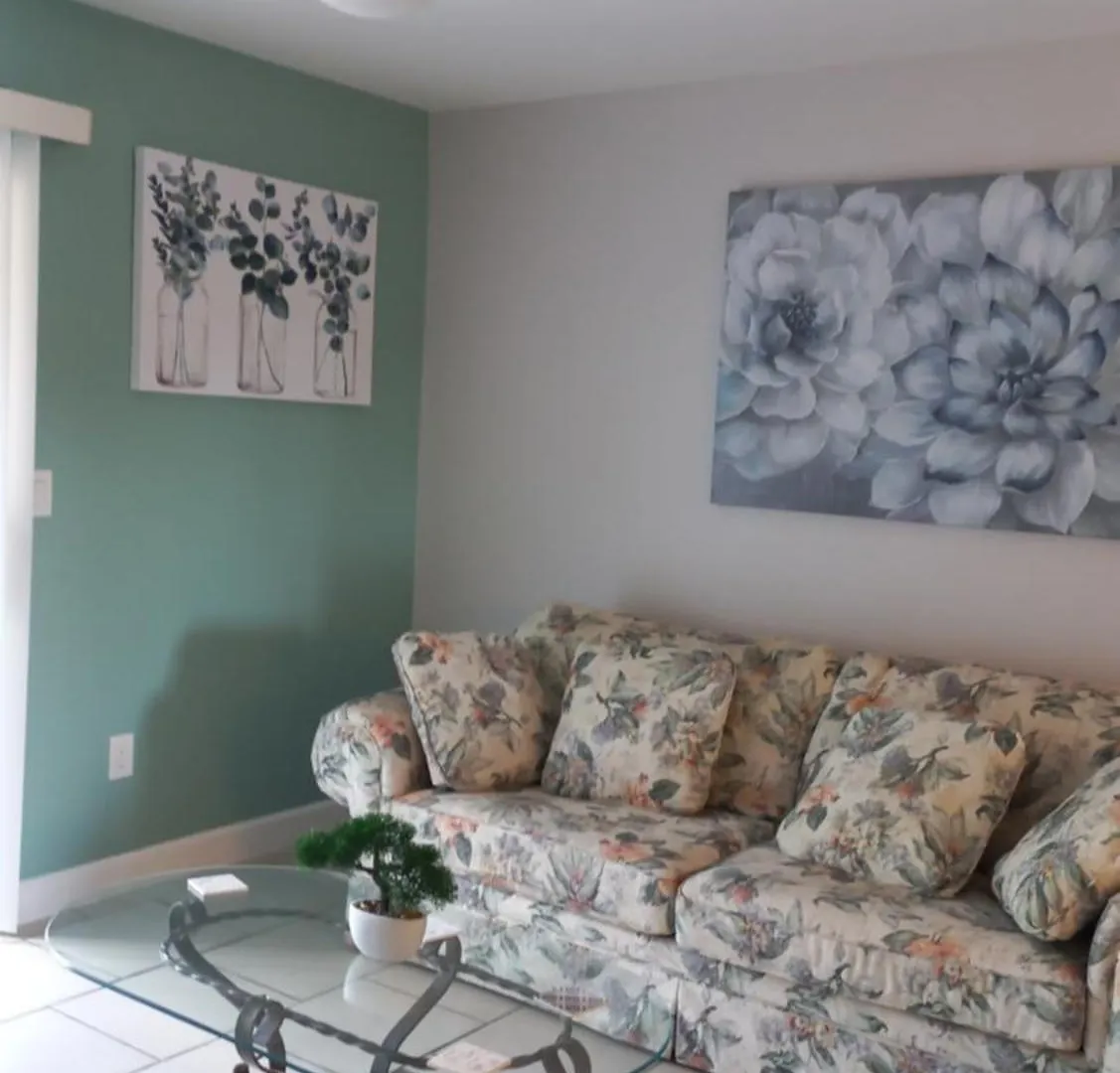 2br/2ba Sienna Park *