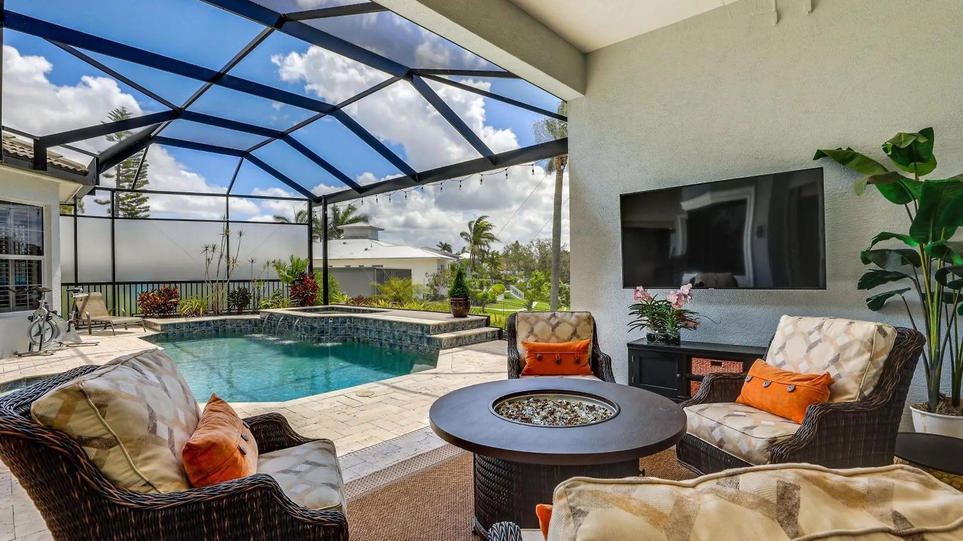 Holiday home Luxe Bayfront Pool, Lanai! Sarasota