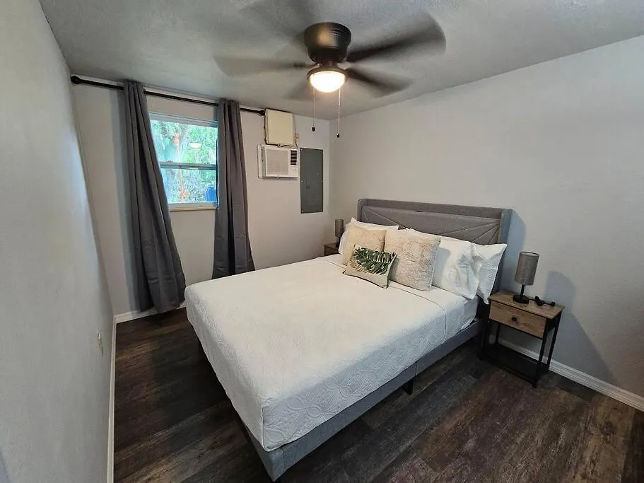 Lagoon View - Pool - Close To Siesta Key - Centrally Located סרסוטה