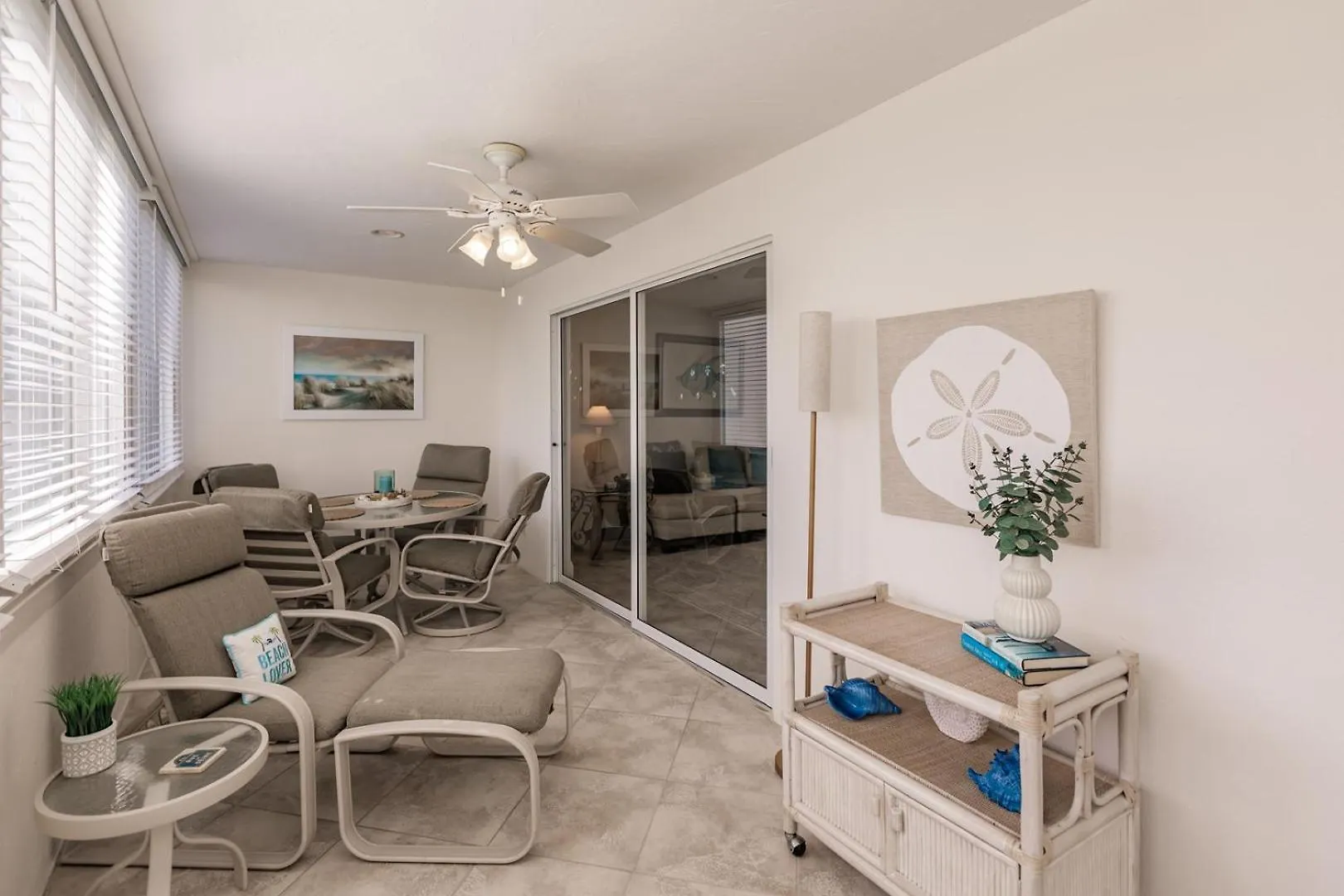 1055-405 Serene With Pond View And Lanai * Sarasota
