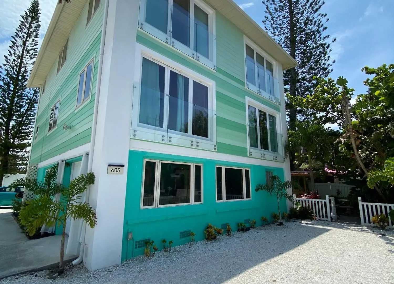 Oceanview 100 Percent Private, Tiki, 100ft To Path!