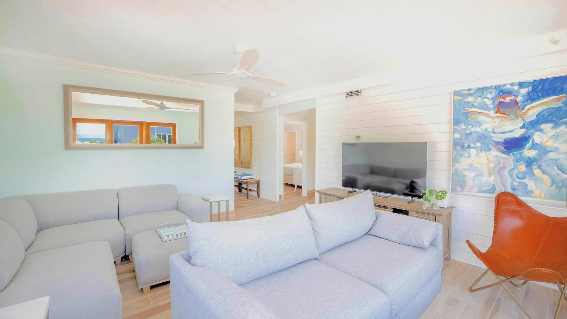 Holiday home Oceanview 100 Percent Private, Tiki, 100ft To Path! Sarasota
