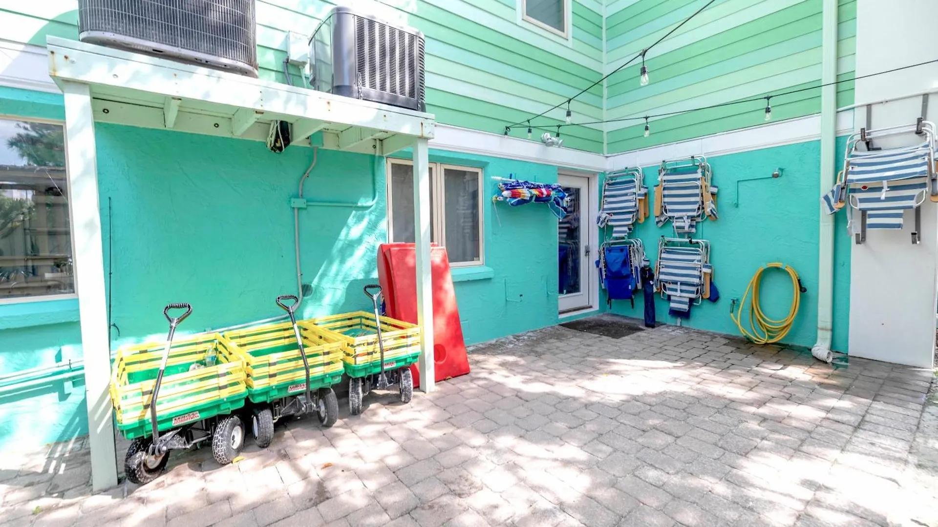 Oceanview 100 Percent Private, Tiki, 100ft To Path! Holiday home
