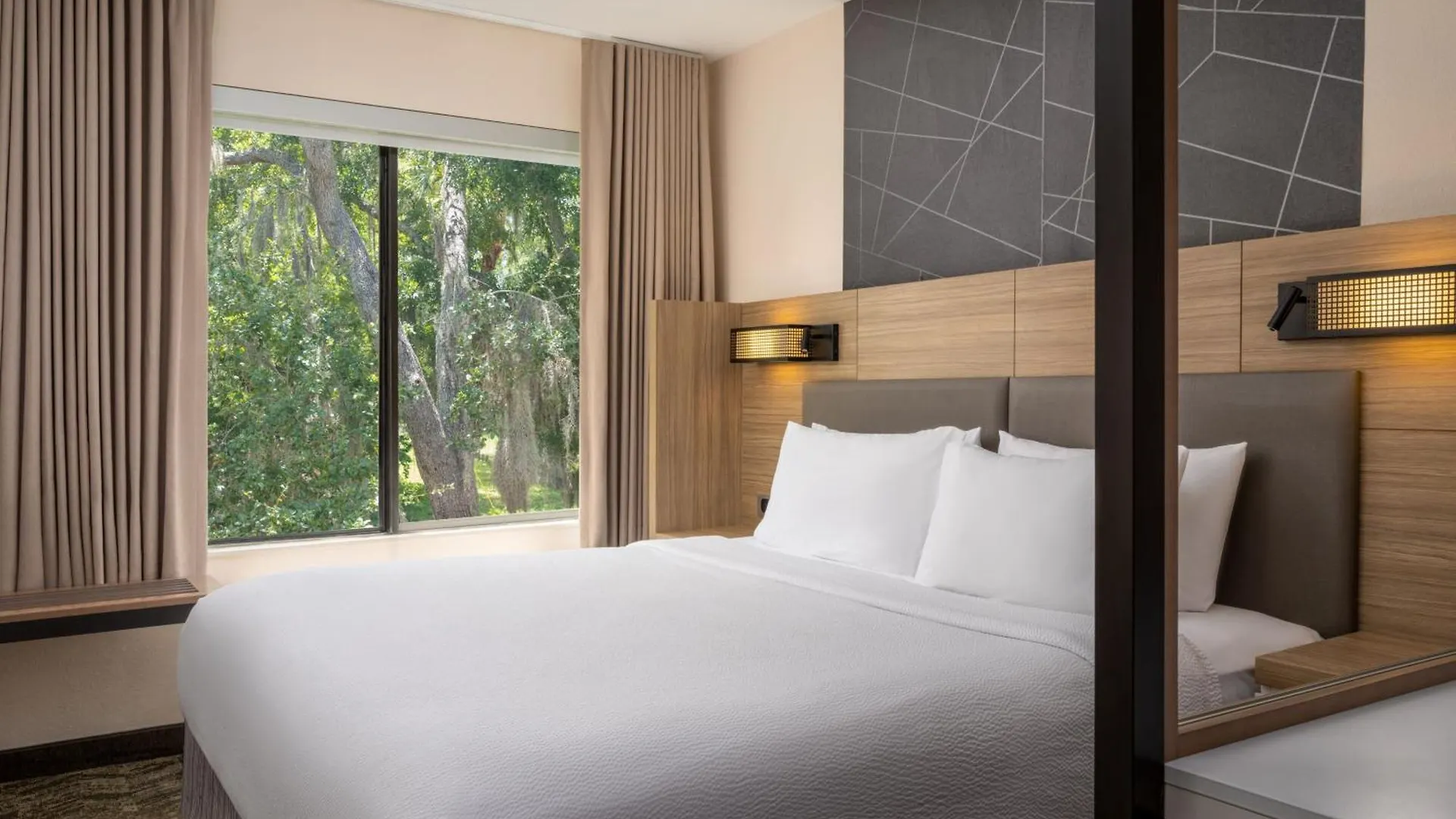 Springhill Bradenton 3*