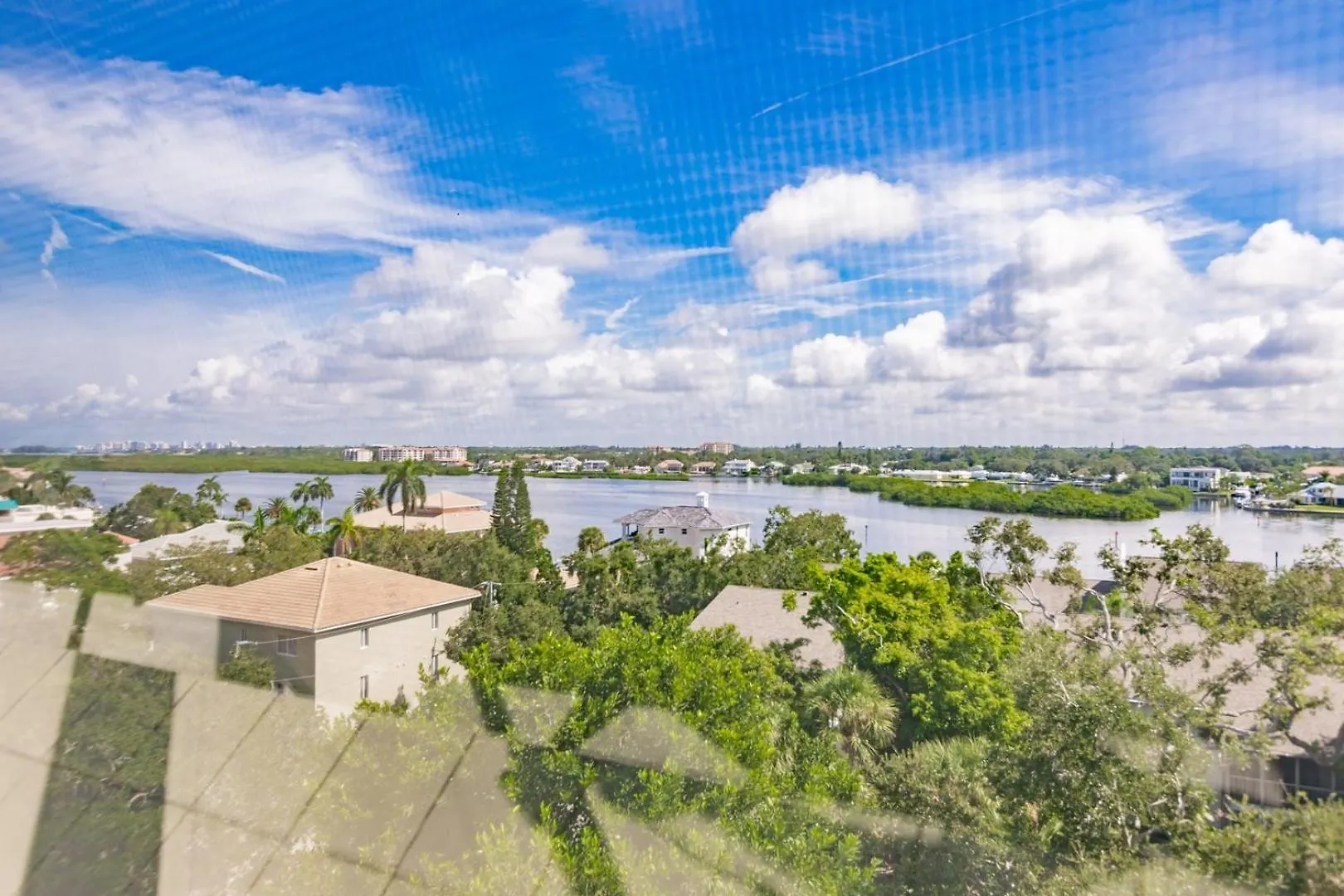 1200-602 Enjoy Relaxing Bayfront Bliss Holiday home