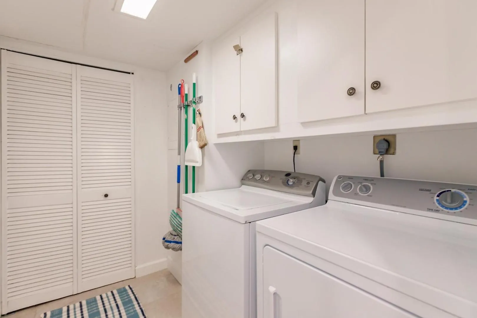 Casa vacanze 1055-607 Pond View High Rise With Remodeled Kitchen *